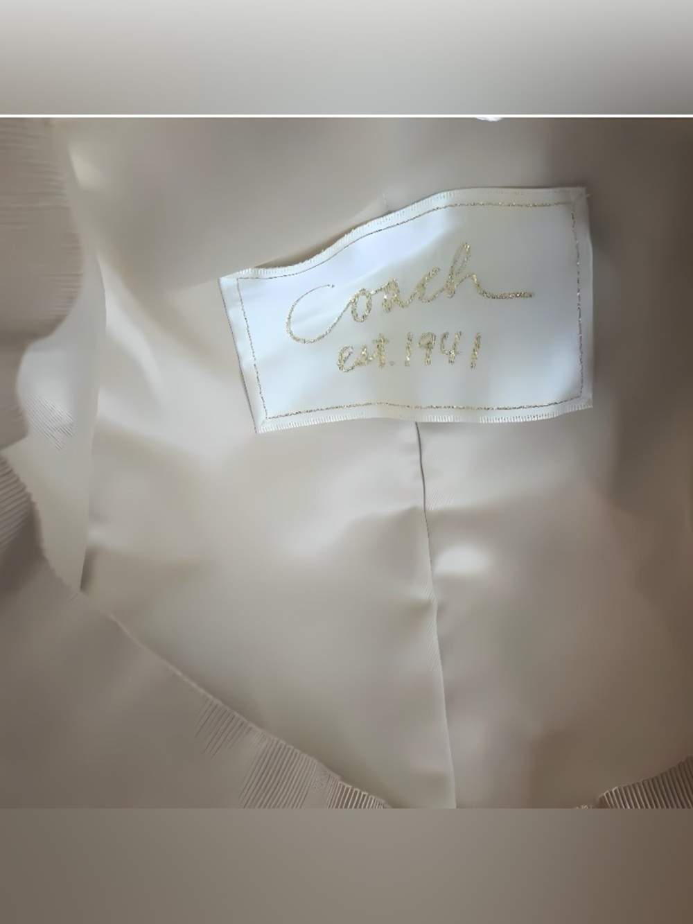 Coach Wool-Blend Cabbie Hat With Suede Trim Optic C design Excellent Condition - Picture 9 of 11